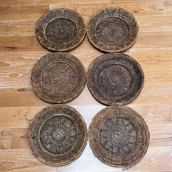 Other - Vintage 6 Brown Round Wicker Placemats